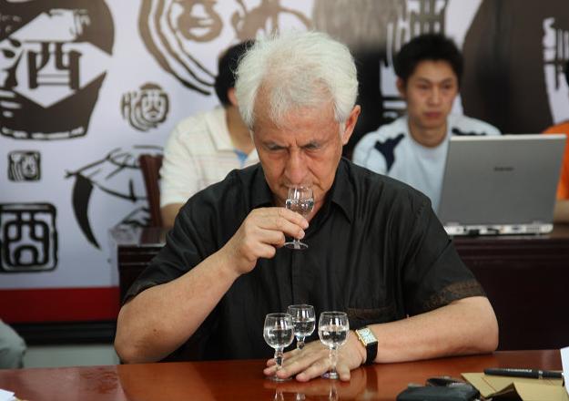 最真实的茅台酒酿造过程,让你知道茅台凭什么