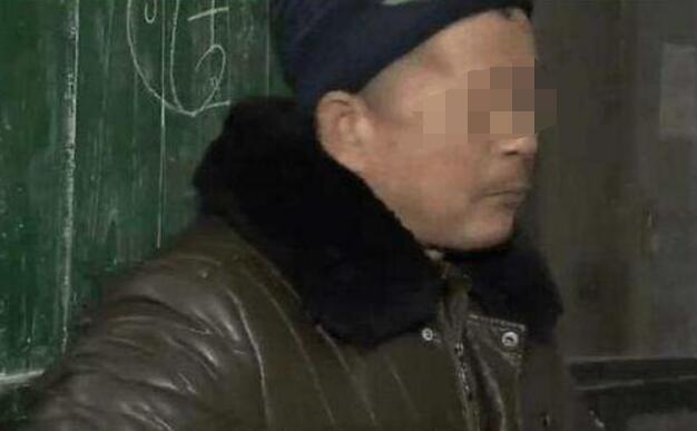 我是养女,养母说男方的10万礼金会陪嫁给我,婚