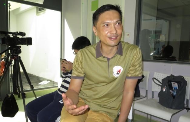 香港资深演员半停工照顾患自闭症儿子：不敢接反派，怕他不懂分辨