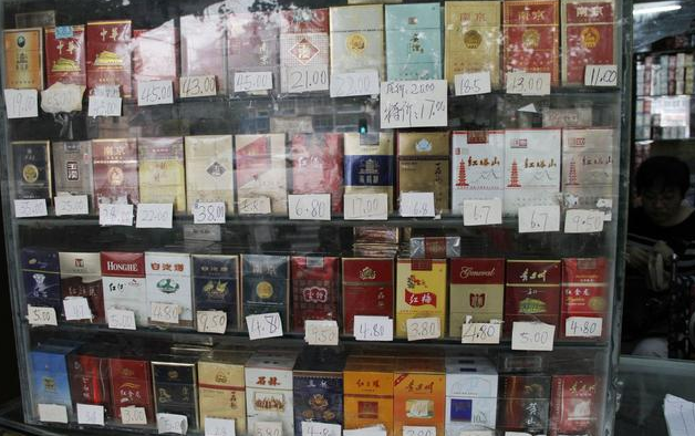 2分钟告诉你,中国香烟为何在国外这么受欢迎