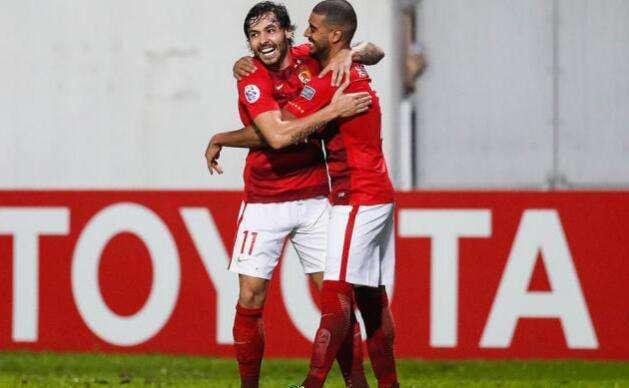 粤媒: 广州恒大U23球员不能胜任亚冠! 中超首发