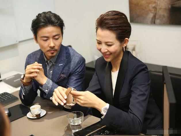 17岁蔡少芬照片,当年迷住全香港男性,难怪刘銮