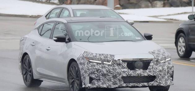 日产新款西玛谍照曝光 外观小改/或亮相2018纽约车展