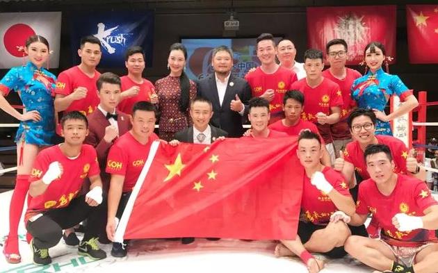 辉煌难续稳健前行：梅威瑟宣布复出拳坛开启新征程