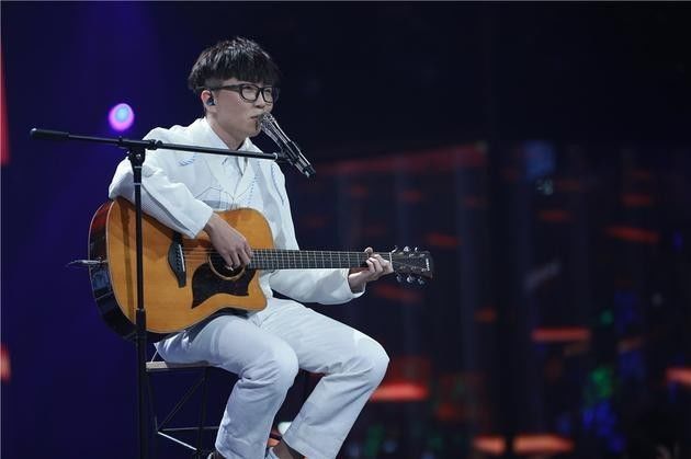 2017星光大赏-毛不易!敬你一杯消愁 会不会有人心疼