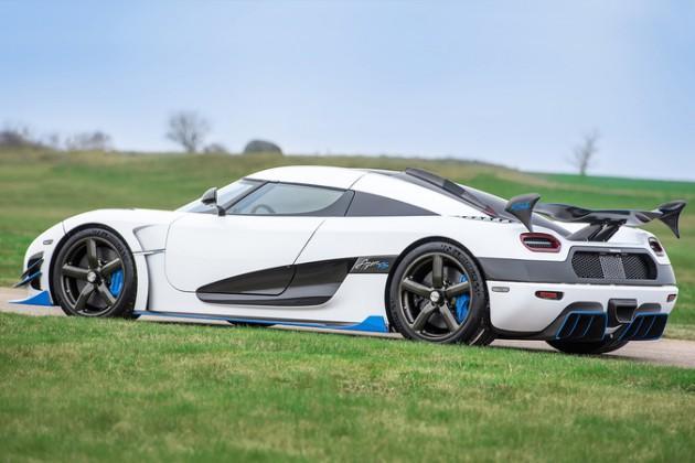 BugattiChiron0-400-0 km/h王座保得住吗强敌Koenigsegg挑战