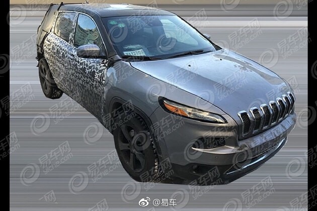 曝国产Jeep新款自由光路试谍照 增7座车型