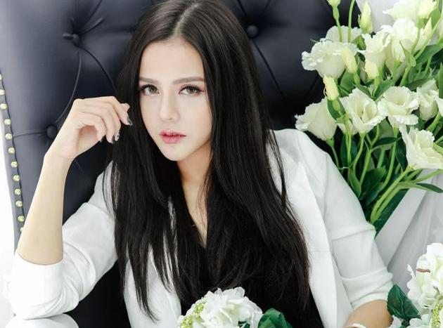 幽默的微信聊天开场白,撩拔女人心