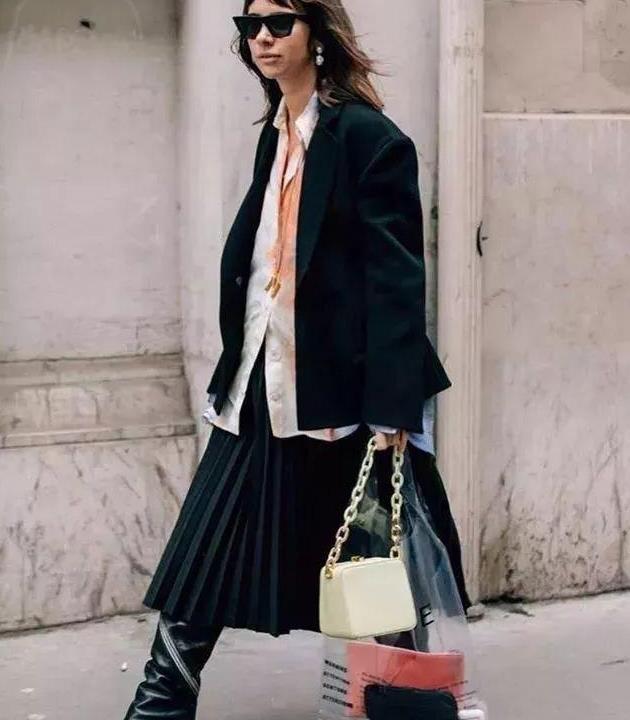 经过这个时装周,这个韩国小众品牌彻底火了!