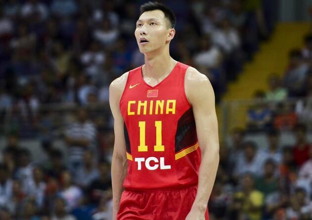 中国男篮现役球员,哪五个人组一队,能跟NBA最