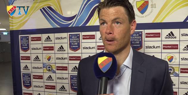 唇烟才是最性感的吸尼古丁方式