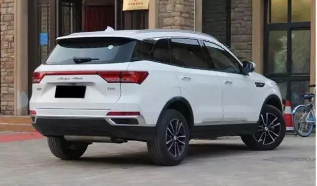 众泰新款suv: 纯原创车型, 性能不输h6! 售价8万! 值得入手!