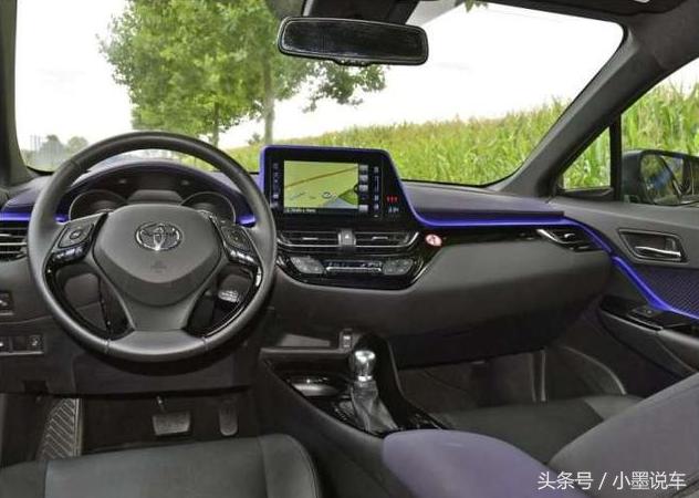 丰田最美小型SUV，配全景天窗，油耗3.7L, 仅12万起