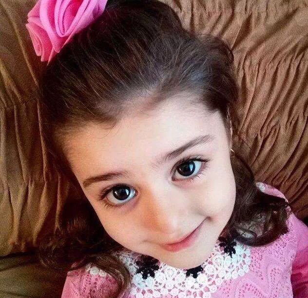 伊朗小姑娘Mahdis今年8岁