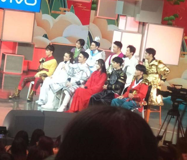 迪丽热巴与邓伦新剧《1001夜》淫贼,黑山老妖