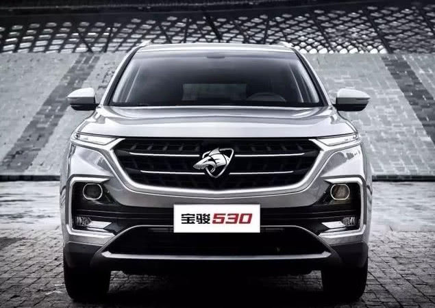 宝骏530全新车标"型鲨"设计造型奇特,网友:还未上市就