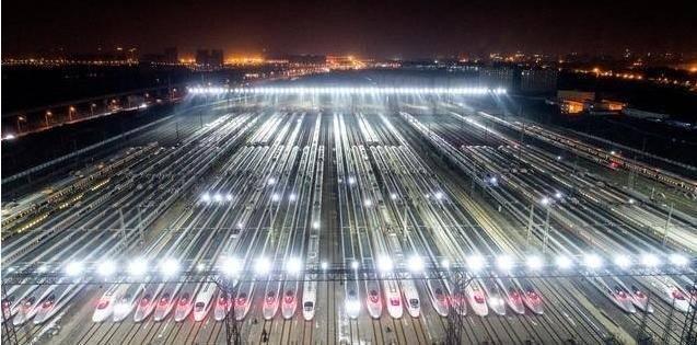 中国高铁春运蓄势待发,国外网友:中国人一定是