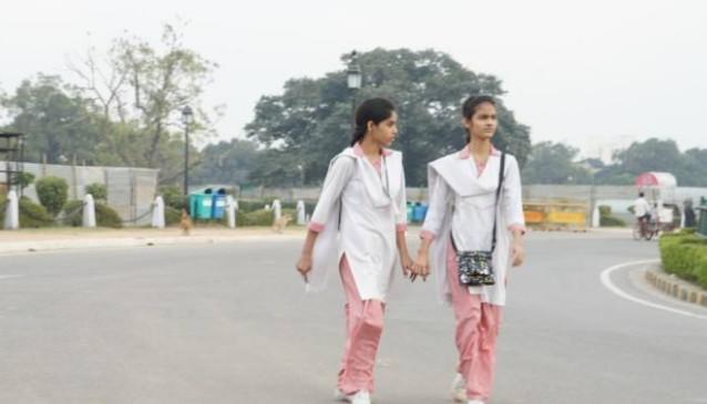 印度人在中国旅游三天,就不想回国了!竟是因为