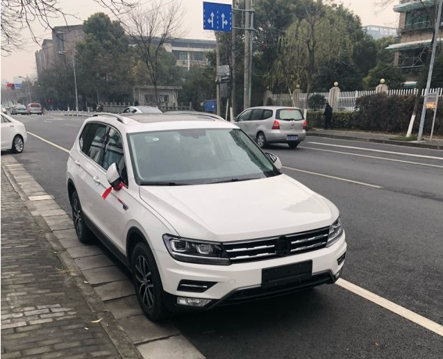 福特再无野马 特斯拉成全民街车？