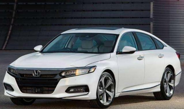 第十代雅阁即将上市，本田：我们不上2.0T+10AT照样打败凯美瑞！