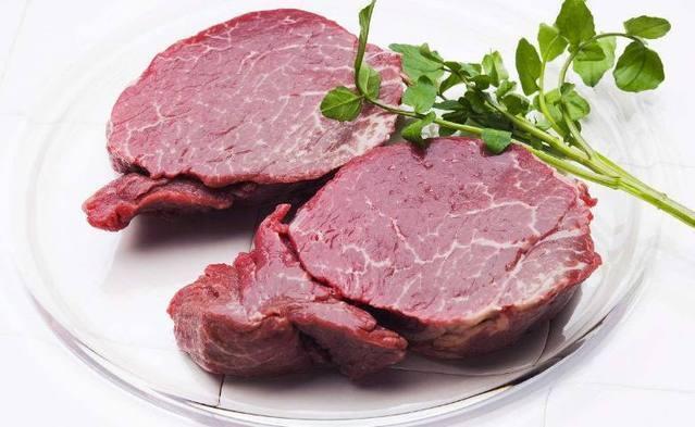 为什么美国人喜欢吃牛肉却不经常吃猪肉,这是