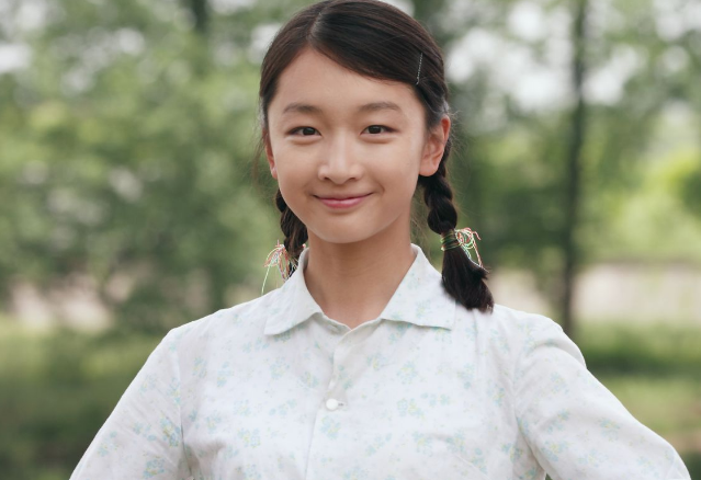 周冬雨能火是因与曾志伟关系密切?其工作室回应!