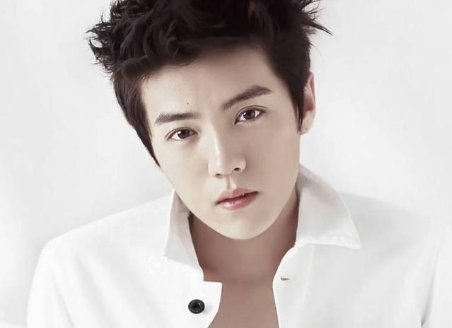 给90后当红男星颜值打分, 吴亦凡分最低, 鹿晗99, 最后一位满分