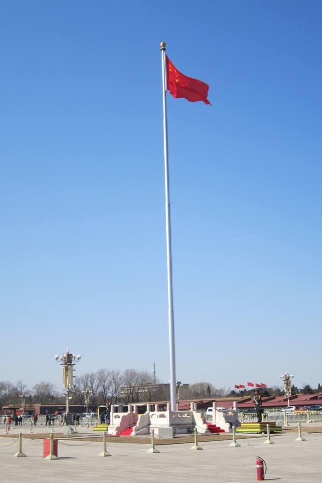 我们都知道雄伟壮观的北京天安门升旗,你知道的国旗杆