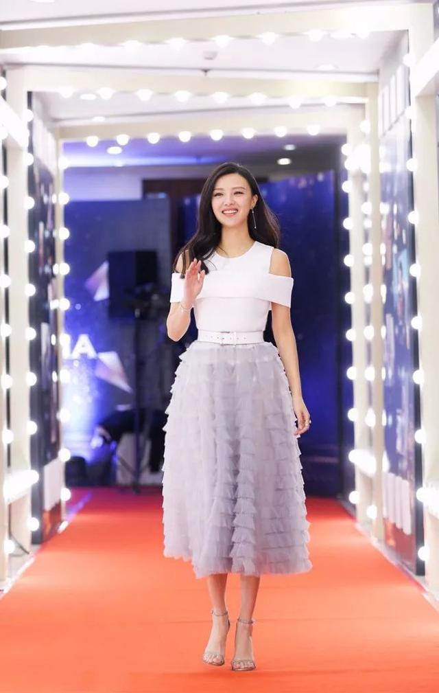 谦逊低调完善自我 傅晶“中国好演员”诞生记