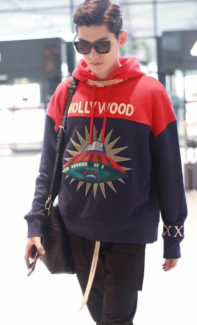 最会穿衣服的男星, 杨洋天生的衣架子, 第一名是