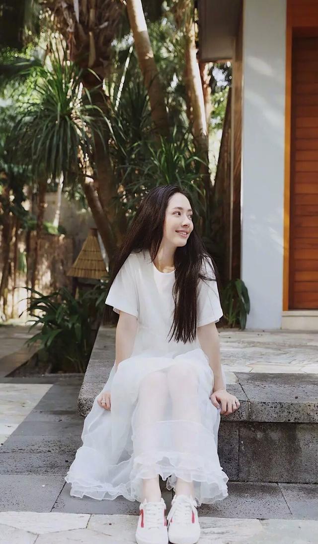 壁纸:郭碧婷