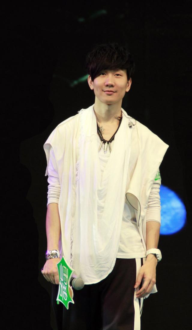 手机桌面壁纸--林俊杰