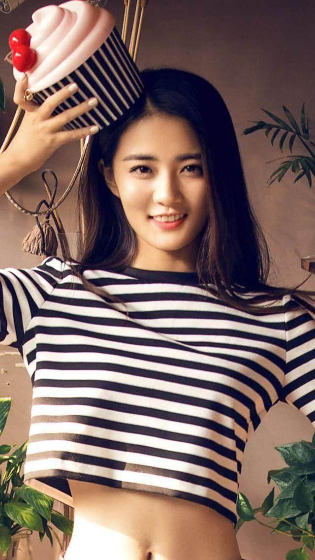 网评: 95后至00后女明星, “黎民闺女”关晓彤第二, 第一众望所归