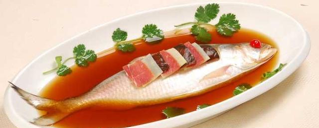 天天吃鱼却不会正确的方法,尤其第一种,吃错了