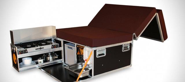 MPV面包车秒变房车，灶台床铺都有，五菱宏光车主坐等某宝高仿版