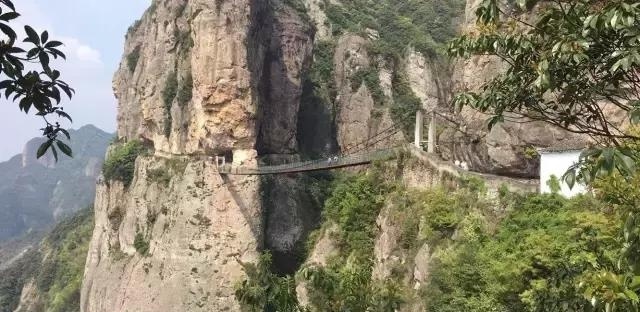 浙江最全的玻璃栈道攻略，够胆你就来！