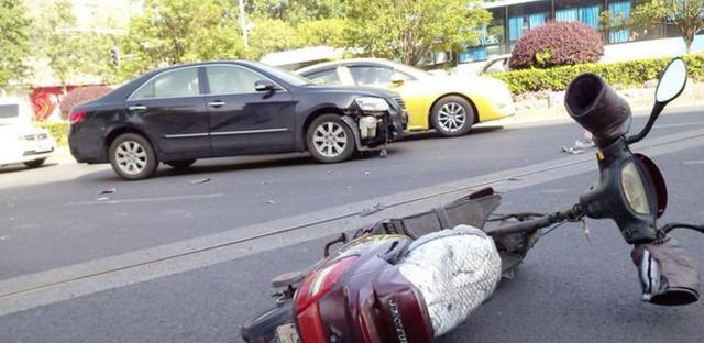 电动车全责,机动车无责赔偿10%?对于超标电动