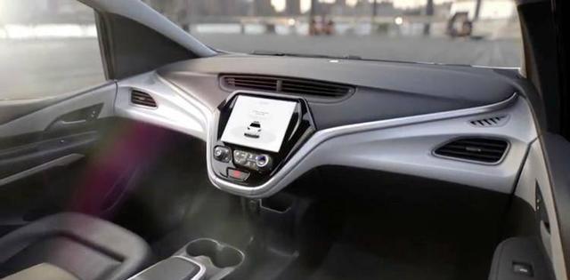 比特斯拉更激进的无人驾驶是什么样子？