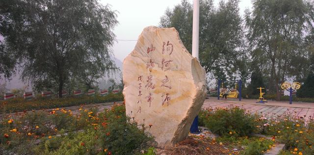 还记得电影《青松岭》吗？如今那里火了