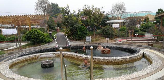 春节为何外国人都来芮城这个地方过年…