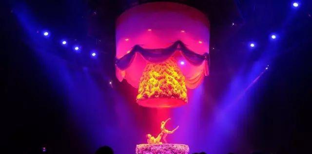 全年的经典公关活动案例都在这,挥手17,整装出