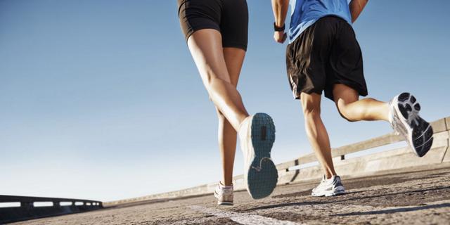 跑步脖子疼,后背脊柱疼,这些都要警惕,请跟我这