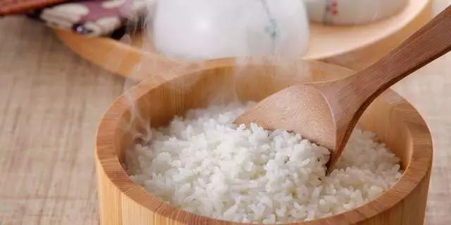 每天只喝粥不吃饭,一个月后会有什么结果?