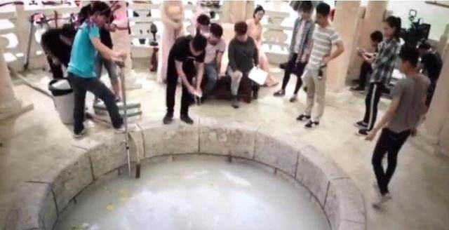 《三生三世》杨幂泡的温泉,和袁姗姗的“西红柿鸡蛋汤”一比?..