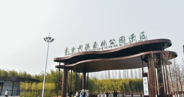 江苏面积第一县级市:号称省计划单列市,经济却
