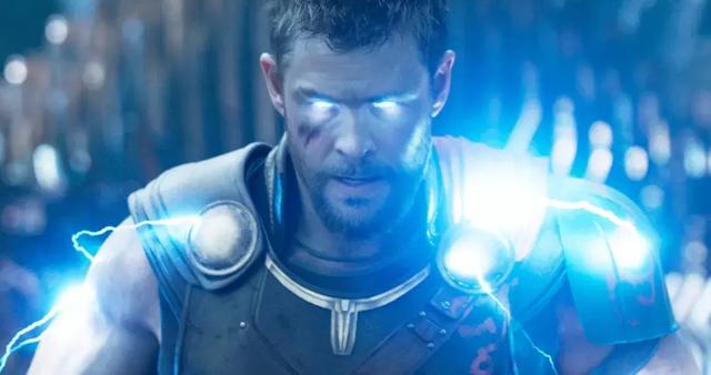 《复联3》雷神新武器曝光,雷神眼罩秘密揭露,