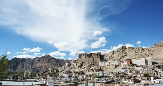 这块曾被遗忘的中国国土,有半个浙江省大--拉达