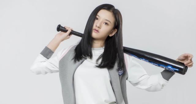 曾经饰演《宝莲灯前传》的小哪吒，如今实在太美了