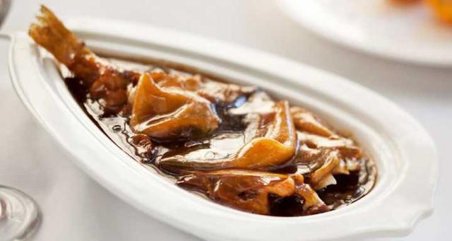 天天吃鱼却不会正确的方法,尤其第一种,吃错了