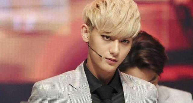 黄子韬在韩国人气究竟如何?韩国人给出EXO排